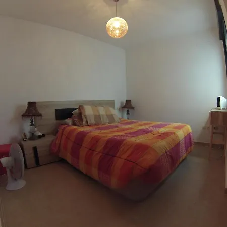 - Moncofa Apartmán *